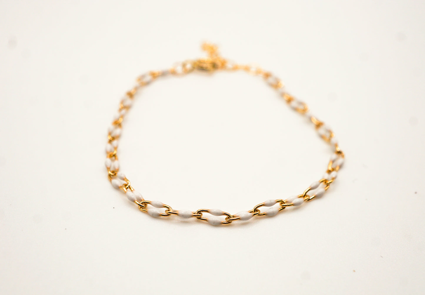 Jada White Bracelet