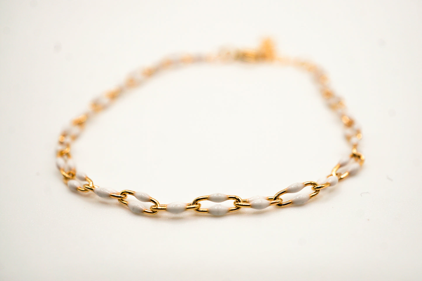 Jada White Bracelet